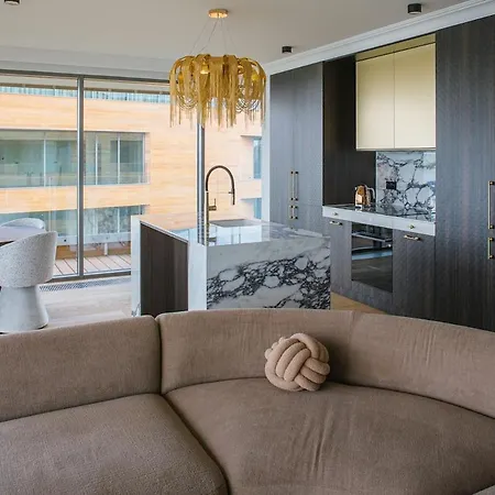 Luxury Riva Zegrze - Book It Warsaw